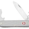 Victorinox Pioneer Alox Silver 0.8201.26 Couteau Suisse 2 Victorinox Pioneer Alox Silver 0.8201.26 Couteau Suisse -Couteaux Prestige Magasin 5V0 8201 26 02 victorinox pioneer alox silver 5V0 8201 26 d2