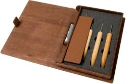 BeaverCraft Basic Set Of 4 Knives S07 Book Kit De Sculpture Sur Bois Avec Boîte De Rangement Livre En Bois -Couteaux Prestige Magasin BVS07BOOK 03 beavercraft