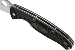 Spyderco Resilience Lightweight C142PBK FRN Couteau De Poche 15 Spyderco Resilience Lightweight C142PBK FRN Couteau De Poche -Couteaux Prestige Magasin SPC142PBK 07 spyderco