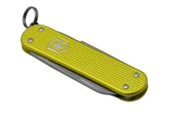 Victorinox Classic SD Alox Limited Edition 2023, 0.6221.L23 Electric Yellow, Couteau Suisse -Couteaux Prestige Magasin VT0 6221 L23 04 victorinox